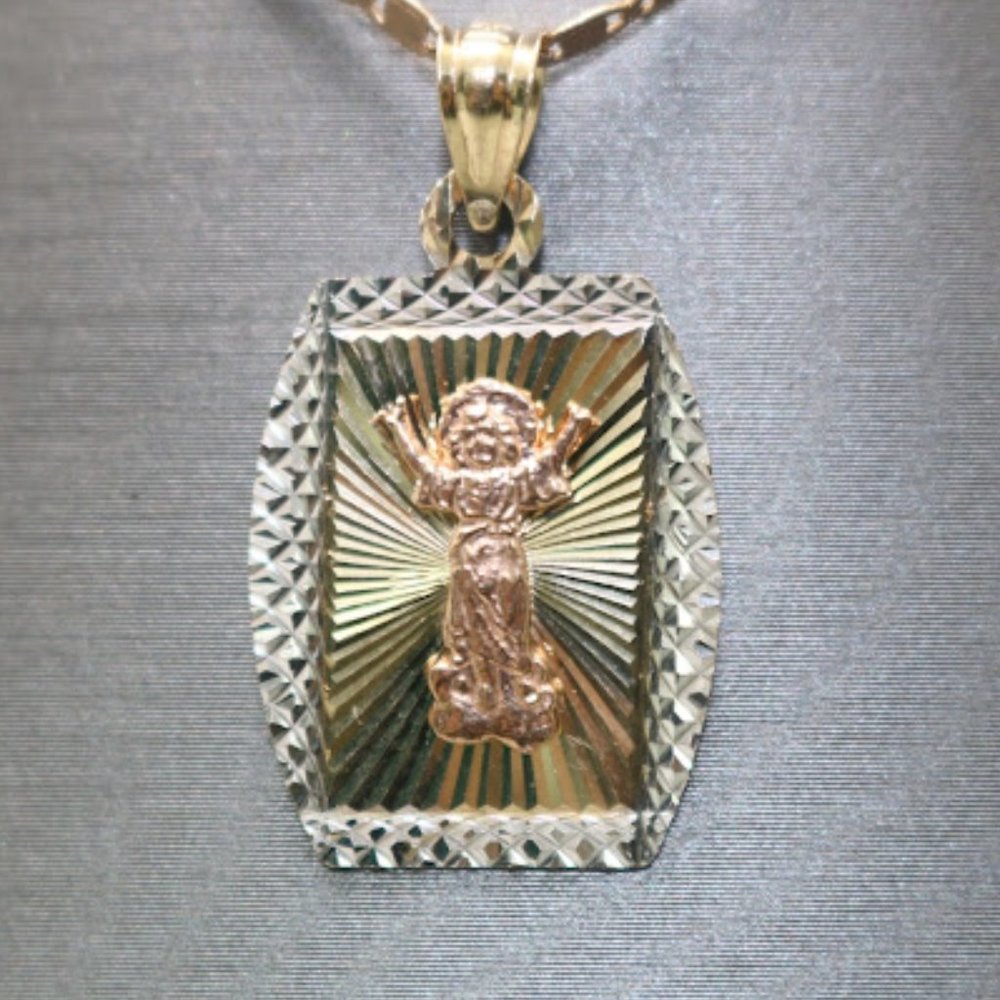 14kt Tri-tone Baby Jesus Pendant with 14kt Rose Gold Hollow Trace Chain